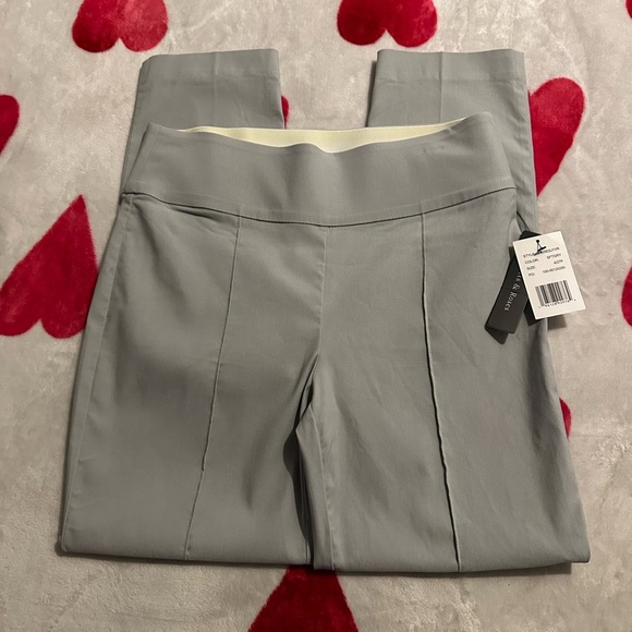 *NWT Violets & Roses Melisa High Rise Straight Pull On Pant - Picture 7 of 14